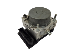 Črpalka Abs Renault Clio 3 8200747140 0265800559 0265232077 Bosch 3965