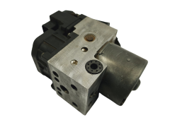 Črpalka Abs Volvo V40 S40 30857585 0273004224 Bosch 63592