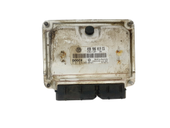 Kontrolna Enota 0281010928 038906019EG Skoda VW Bosch 46043