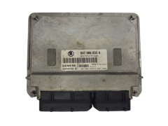 Kontrolna Enota Motorja ECU Skoda 047906033A 5WP44193 Siemens