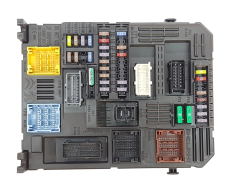 Kontrolna Enota BSI FL5 Toyota Proace 9819855180 Nov Original
