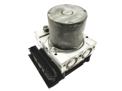 Črpalka Abs Mercedes B A0064310812 0265235225 Bosch 47001