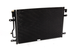 Kondenzator klimatske naprave 8E0260403B 22600746801 Audi A4 A6 Vika