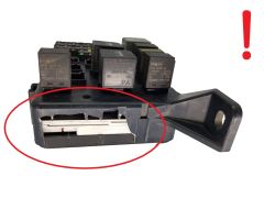 Škatla z varovalkami Ford 4S7T-14A073-AB 20563