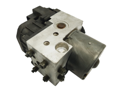 Črpalka Abs Toyota Yaris 44510-0D011 0273004636 0265216904 61418