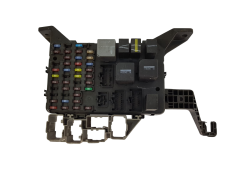 Škatla z varovalkami Ford 4S7T-14A073-AB