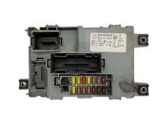 Škatla z varovalkami Fiat 00518699250 28223084 Delphi 19691