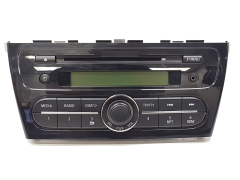 Radio CD predvajalnik Mitsubishi Space Star 8701A621 DY-1 ME3E21-4-T