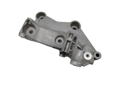 Nosilec motorja 117105124R 1.6DCi Renault Nissan 1519