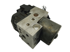 Črpalka Abs Nissan Almera Tino 476604U101 0273004505 Bosch 64946