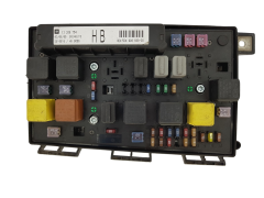 Modul 13206754 5DK008668-38 HB Opel GM 1556