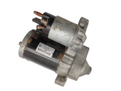 Zaganjalnik 233000779R M00T46572ZT Mitsubishi Renault