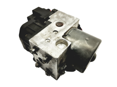 Črpalka Abs Volvo V40 S40 30857585 0273004224 Bosch 37812