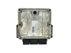 Kontrolna Enota 8200189093 0281010783 8200085925 Renault Bosch 60670