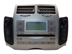 Radio CD predvajalnik Toyota Yaris 86120-0D210 CQ-TS0570LC W58824 1013