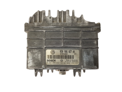 Kontrolna Enota 030906027AK 0261203930 VW Seat Bosch 3578