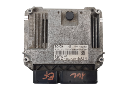 Kontrolna Enota Lancia Musa 55208133 0281011556 1.9 JTD Bosch