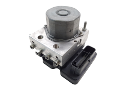 Črpalka Abs Nissan Qashqai 476604EG1C 0265956165 2265106516 Bosch