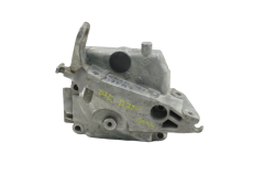 Nosilec motorja 7700103258 Renault Clio 2 1,2 8v 770010325