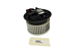 Motor Ventilatorja Grelca Opel Astra K 13497776 0130309503 3280