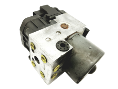 Črpalka Abs Volvo V40 S40 30857585 0273004224 Bosch 35875