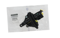 Glavni Cilinder Sklopke Nov Original 306106232R Renault
