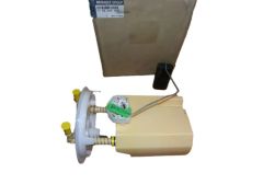 Črpalka Za Gorivo Original 172024535R Dacia