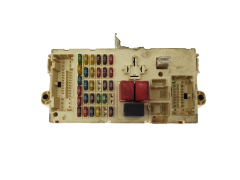 Škatla z varovalkami Alfa Romeo 51711428 NPL 46558758 501208570100 18902