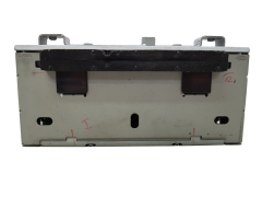 Radio CD predvajalnik Ford Fiesta AM5T-18C815-PG AHU 24/26 B299 1108