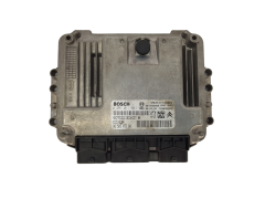 Kontrolna Enota 0281011561 9658945380 9653958980 PSA Bosch 3618