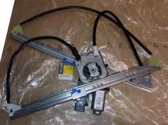 Mehanizem Oken Desni Spredaj Nov Original 8200000938 Renault Laguna 2