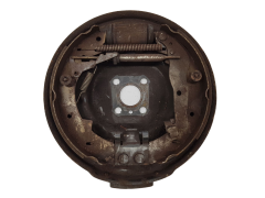 Pokrov zavornega diska Szczęk Leva 7701033415 Renault 21 321905751