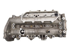 Pokrov Glave Motorja Iveco Daily VI 5801835399 5801835397 2.3 D