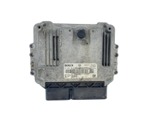 Kontrolna Enota Motorja ECU 55205622EP 0281014024 Opel Bosch 61996