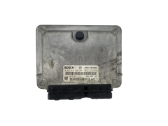 Kontrolna Enota Opel 24417169 0281010268 Bosch GM 60274