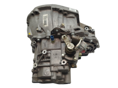 Menjalnik Nov Original ND0009 8200361232 Renault Megane 2 2.0T