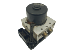 Črpalka Abs Chrysler Voyager P04721427AK 04686702AE Ate 64716