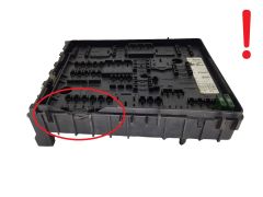 Škatla z varovalkami VW Audi 1K0937124H 0-1534502-1 Tyco