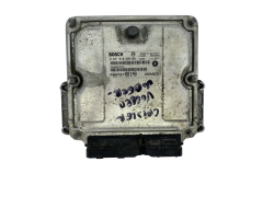 Kontrolna Enota P04727661AB 0281010290 Chrysler Bosch 52400
