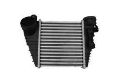 Hladilnik Polnilnega Zraka 058145805G 11450143301 VW Passat Audi A4 A6 Vika