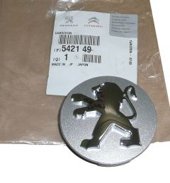 Pokrov pesta kolesa Nov Original 5421.49 542149 Peugeot 4007
