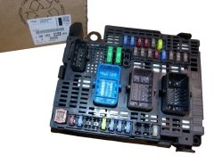 Kontrolna Enota BSM Original 9810296480 Citroen Peugeot