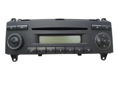 Radio CD predvajalnik VW Crafter 9068200686 BE7078 RCD 2001