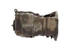 Podzemna posoda za olje 8200535848 8200535856 8200276568 Dacia Logan