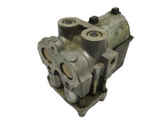 Črpalka Abs Audi 80 100 A6 4A0614111A 0265201049 Bosch 65537