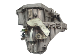 Menjalnik Nov Original TL4002 TL4A002 7701700540 Renault Clio 3 1.5 DCI