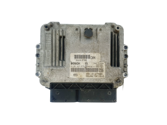 Kontrolna Enota 0281013072 39113-27485 90UN4T0EI04S KIA Bosch