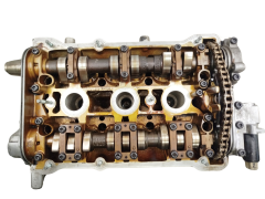 Glava motorja VWAG 078103373AE 2.7 AJK