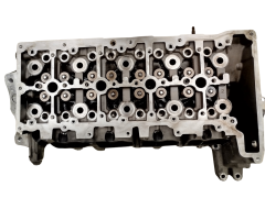 Glava motorja BMW 211752101 85802630401 2.0 16V B47C20B