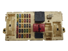 Škatla z varovalkami Alfa Romeo 60698109 NPL 46558758